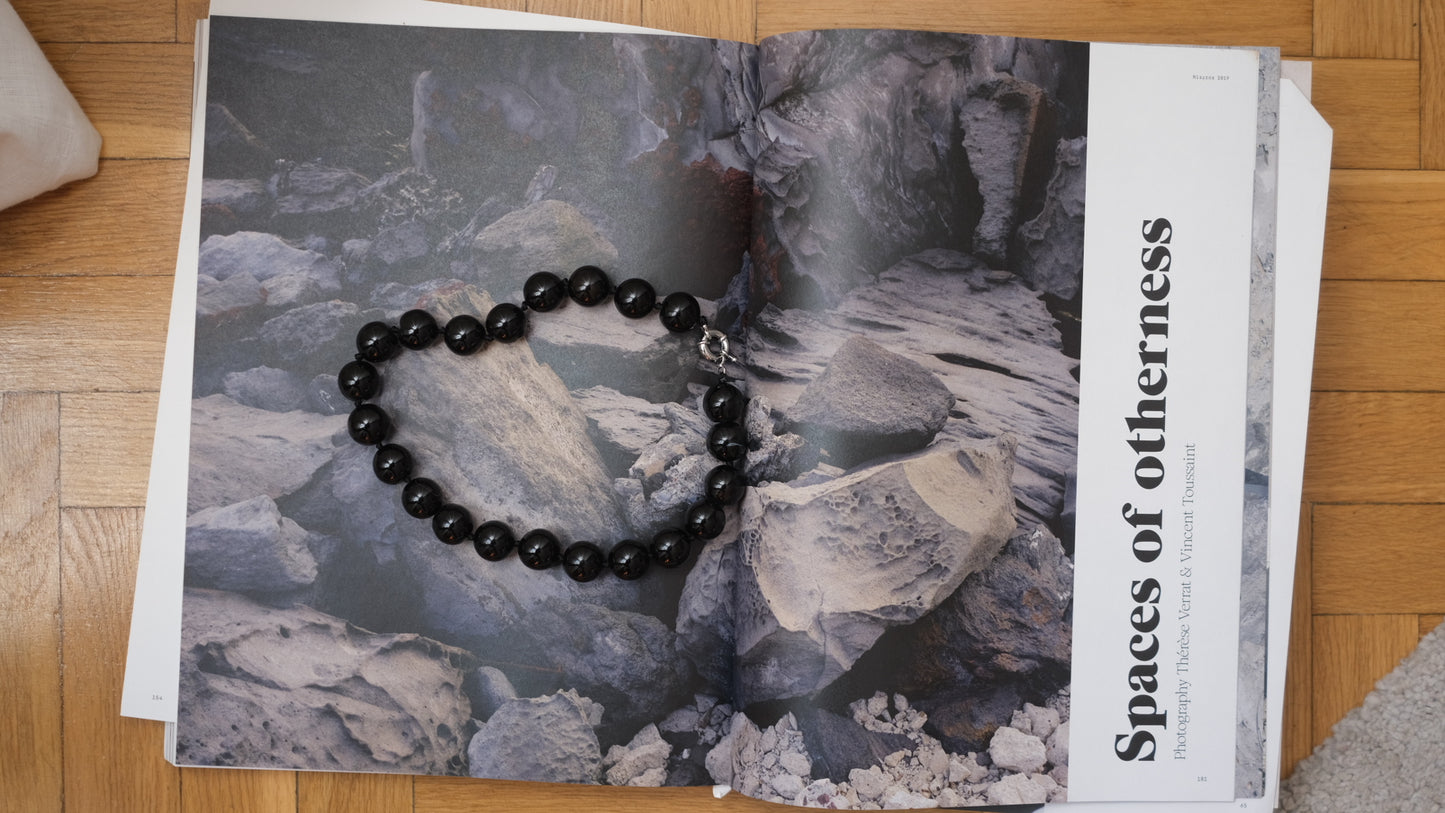 Collar Negro